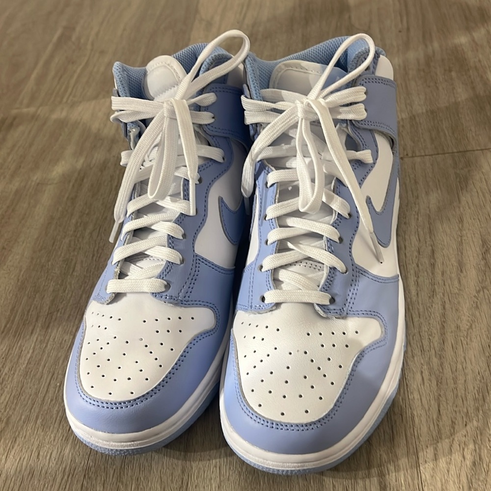 Nike dunk highs women